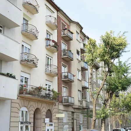 Lejlighed B40 With Parlament View